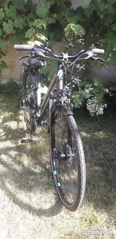 Vélo VTC Lapierre Trekking NEUF Vélos