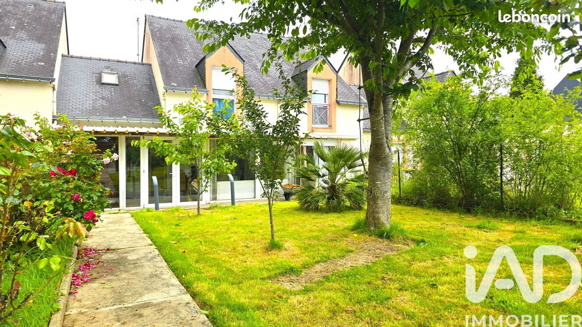 Maison 5 pièces 95 m² · à Lantillac · 95 m² · 138 000 €