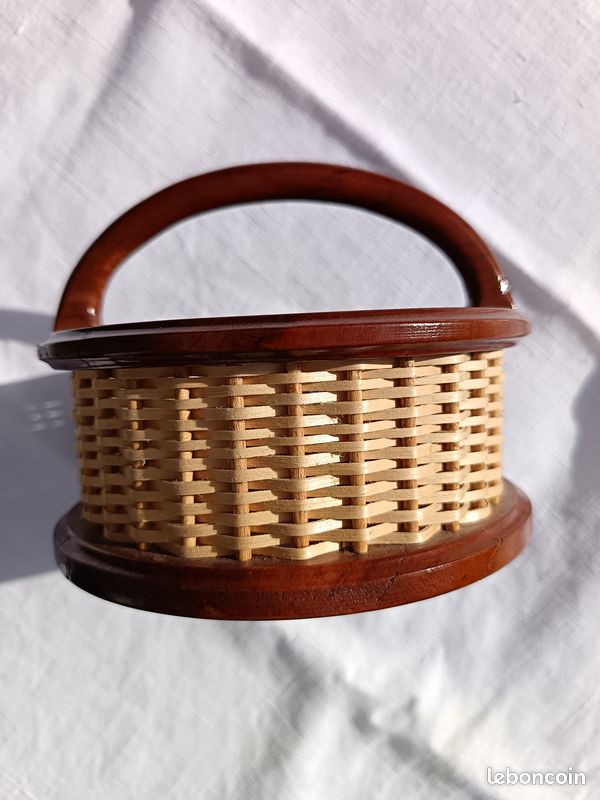 Joli petit panier fait main (image 4)