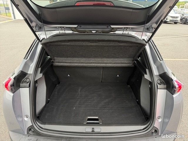 Peugeot 2008 BlueHDi 130CV EAT8 Allure Pack (image 20)