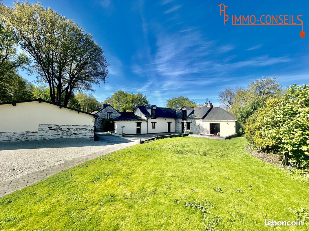 Maison 7 pièces 200 m² · à Plessé · 200 m² · 435 335 €