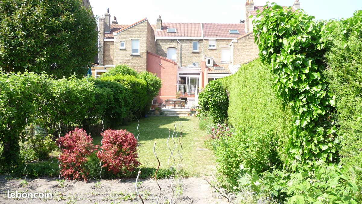 Maison 5 pièces 120 m² · à Coudekerque-Branche · 120 m² · 260 000 €