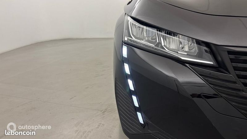 Peugeot 308 1.2 Hybrid 145ch Style e-DCS6 (image 17)
