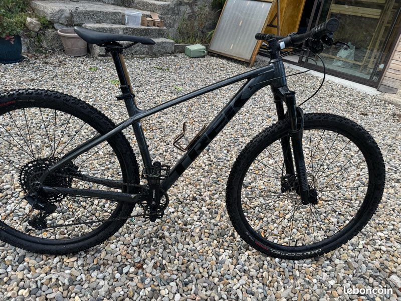 VTT treak X Caliber 2021 Vélos