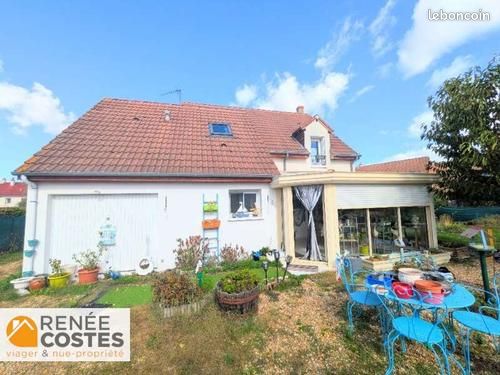 Maison 6 pièces 96 m² · à Montoire-sur-le-Loir · 96 m² · 19 590 €