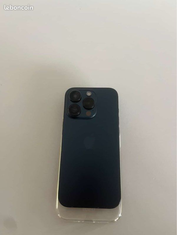 IPhone 15 pro 128go facture + boîte (image 2)
