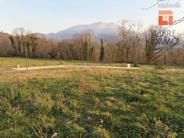 Terrain 700 m² Arudy