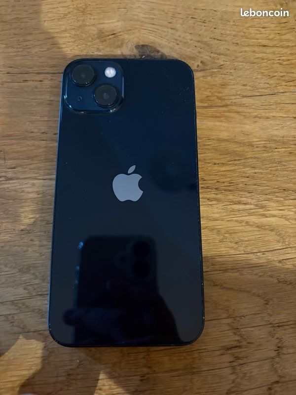 IPhone 13 (image 2)