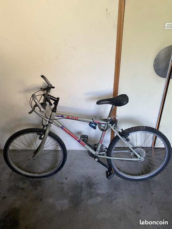 1 Vélos de courses + 1 VTT (image 1)