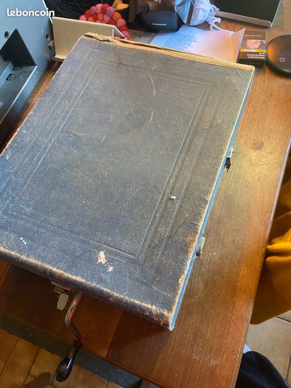 Gramophone (image 2)