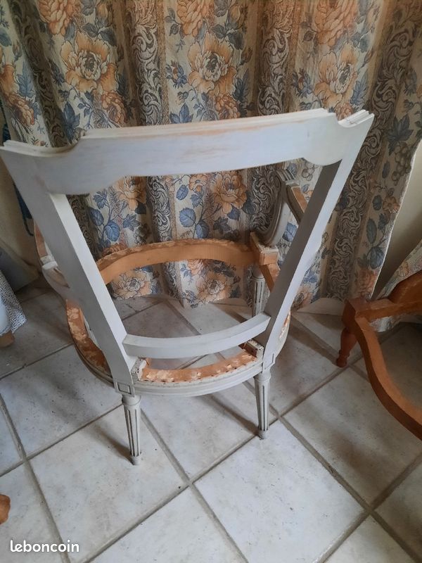 Carcasse fauteuil Louis XVI (image 3)