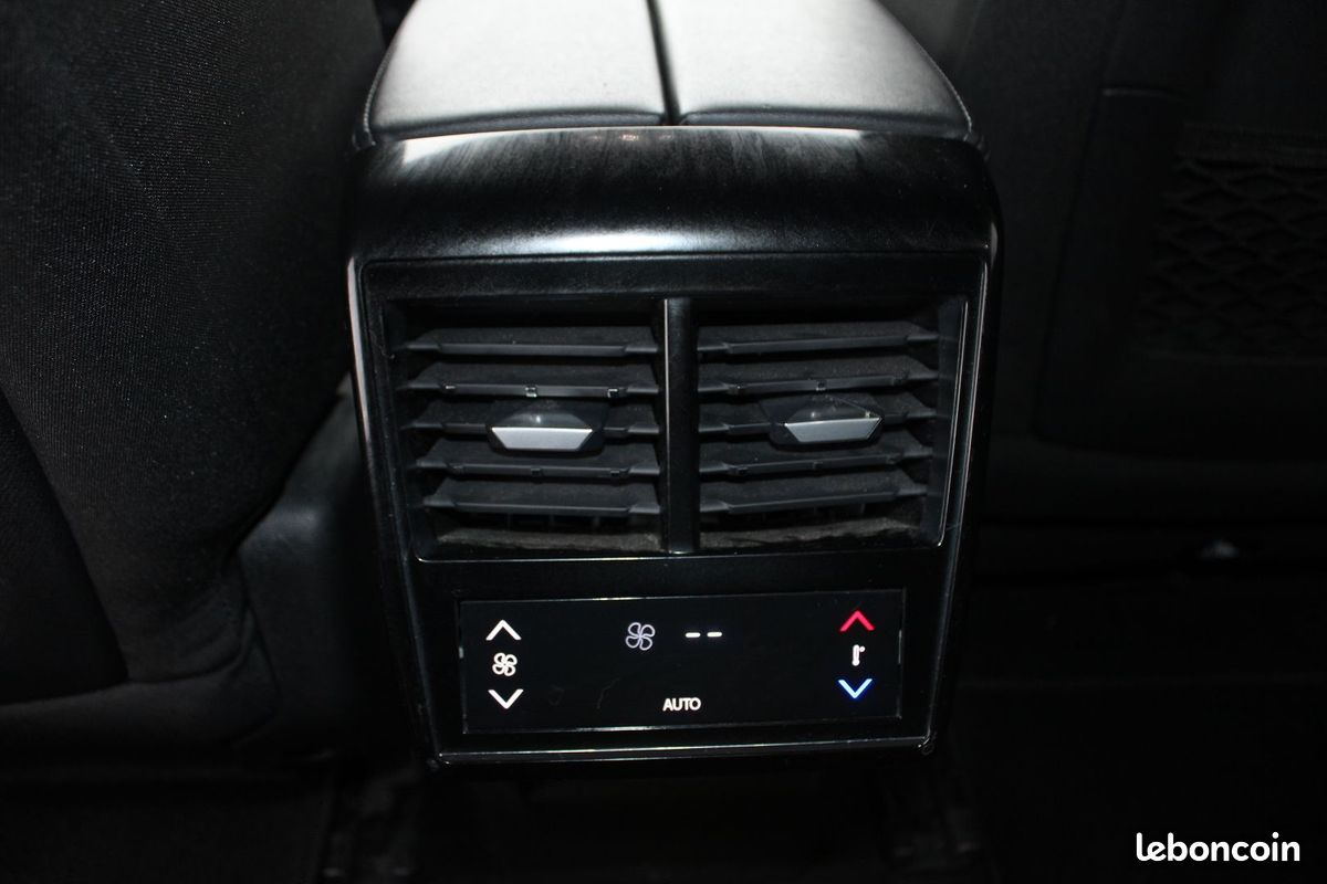 Ds DS 7 CROSSBACK II BASTILLE HDI 130 CV GPS 3D CAMÉRA USB JA 19 I-COKPIT FULL LED BOITE AUTO EAT-8 (image 10)