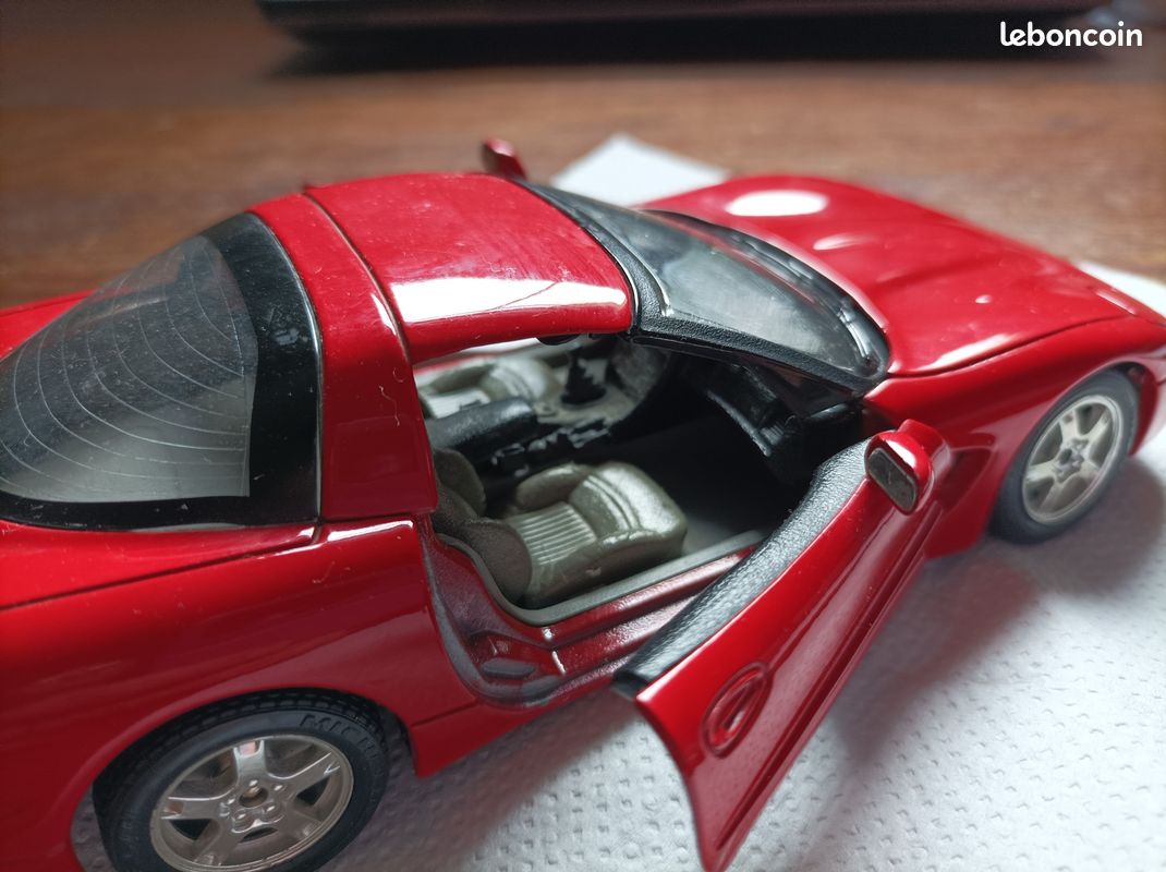 Burago - Bburago - PORSCHE 718 BOXSTER orange Burago réf. 18-21000 BO 1/24