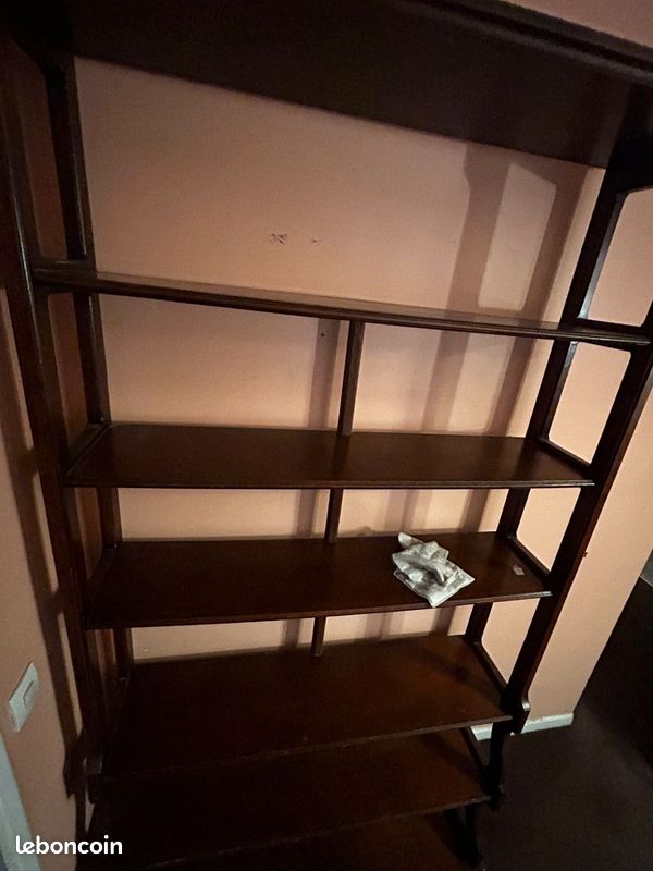 Bibliothèque en bois (image 2)