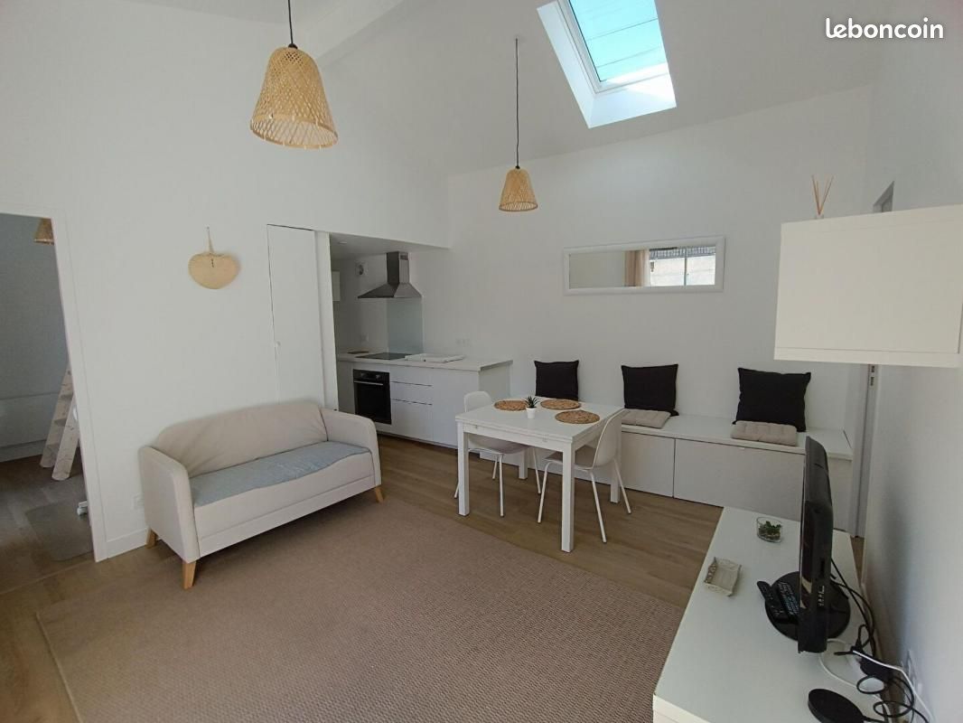 Appartement 3 pièces 49 m² - Pessac 33600 (image principale 1)