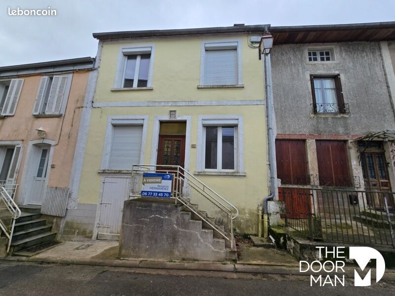 Maison 4 pièces 108 m² · à Clefmont · 108 m² · 49 000 €