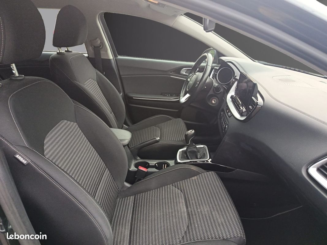 KIA CEED SPORTSWAGON SW 1.0 T-GDI 120 ACTIVE 120Ch Garantie 12 mois (image 5)