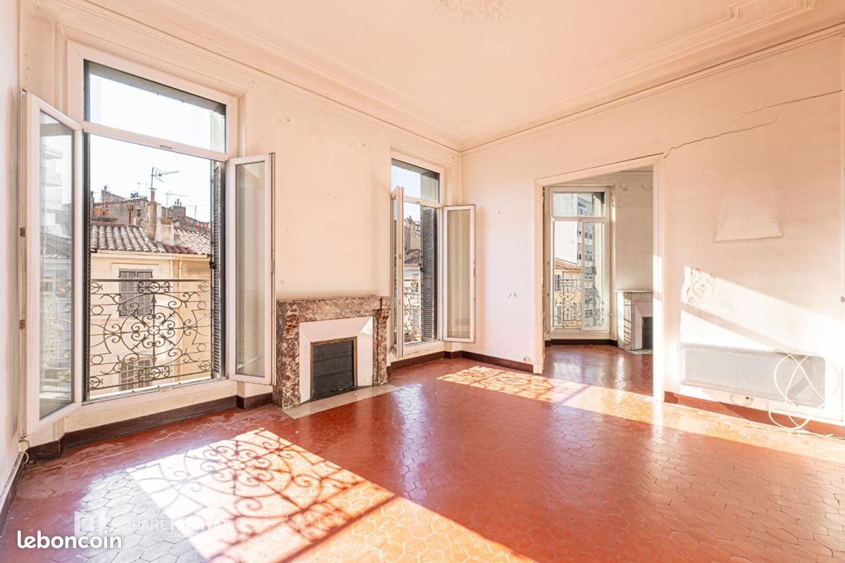 Appartement 4 pièces 91 m² · à Marseille · 91 m² · 345 000 €