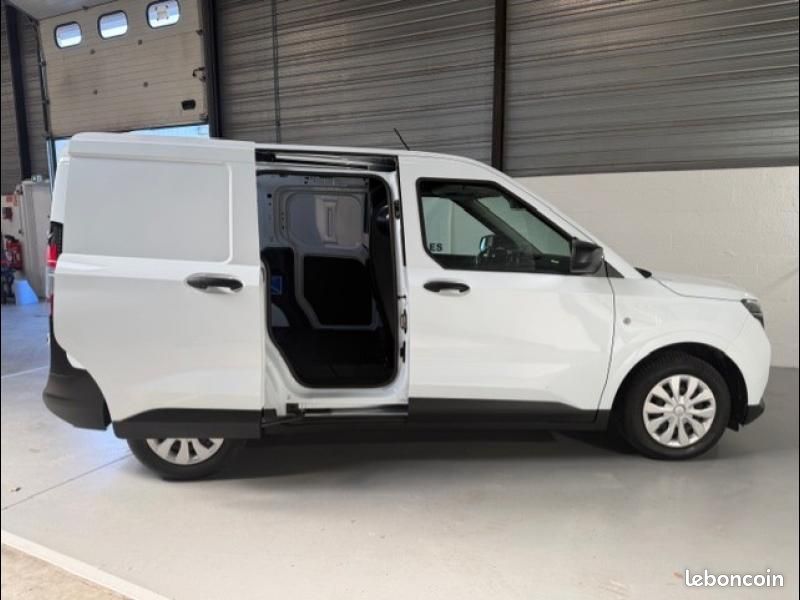 Ford Transit Courier 1.5 EcoBlue 100ch Trend (image 6)