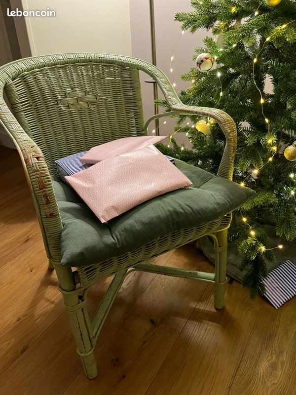 Fauteuil Rembourré Tissu Vert - TEODORE