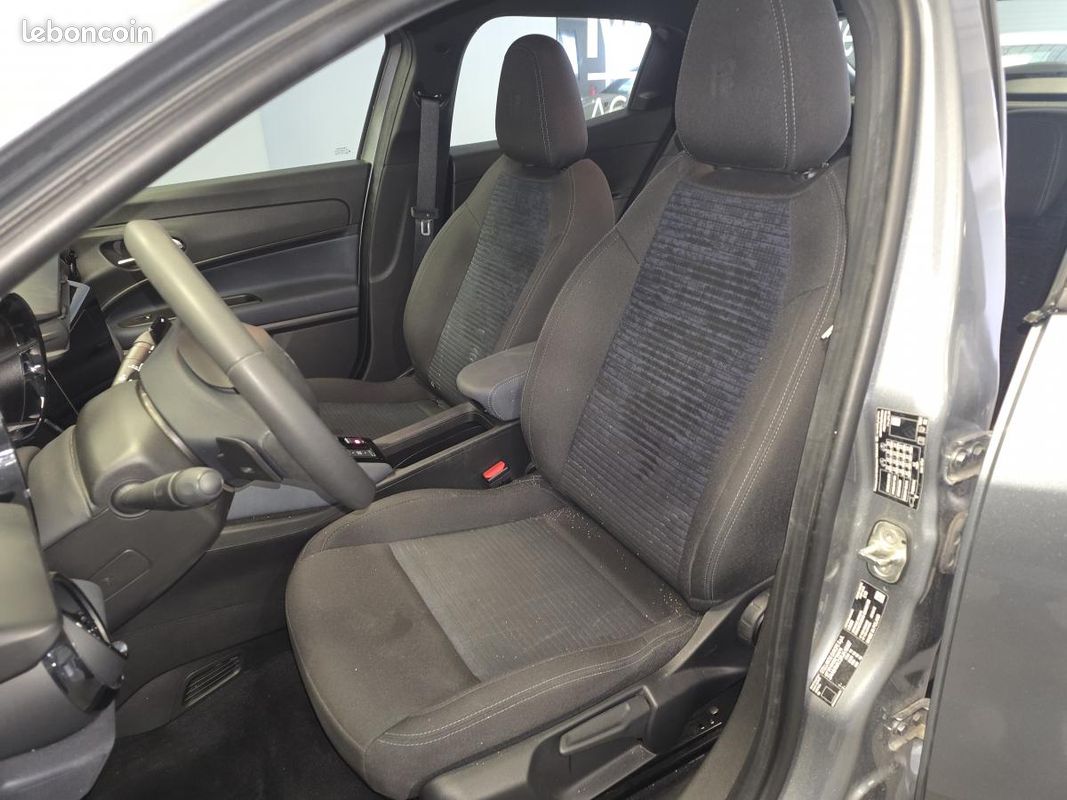 ALFA ROMEO JUNIOR 1.2 Ibrida - 136 - BV eDCT6 (image 15)