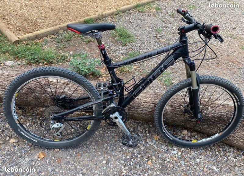VTT cube stéréo 26 " (image 1)