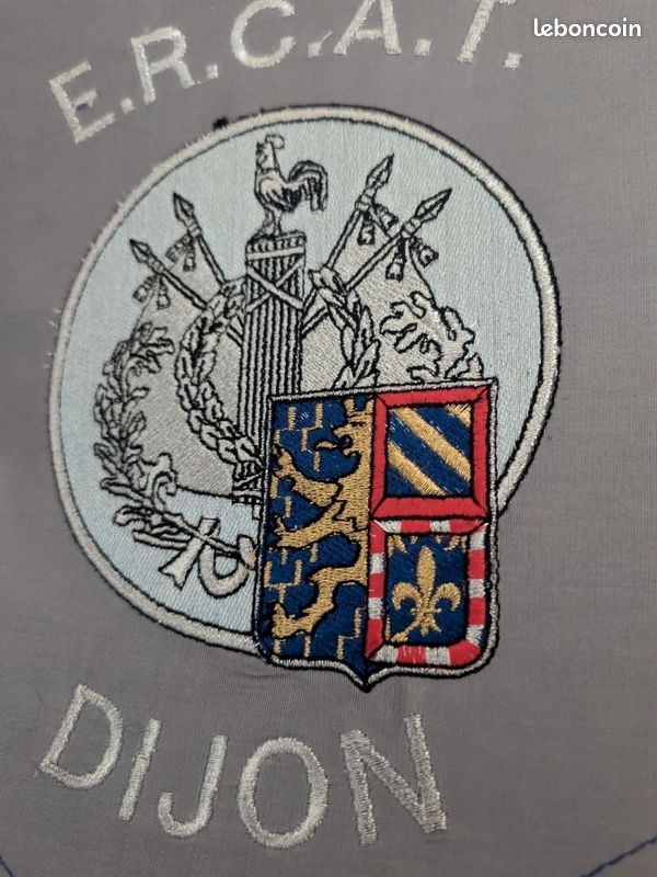 Fanion drapeau militaire e.r.c.a.t dijon armée française (image 2)