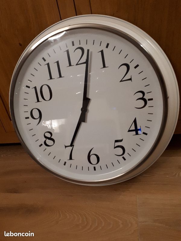 Horloge murale diamètre 59 cm (image 1)