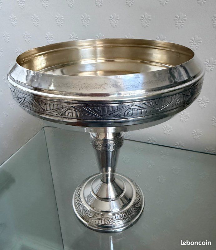 Saphir bleu ovale non serti de 1,17 carat, pierre précieuse de fiançailles à trois pierres En Saphir bleu ovale non serti de 1,17 carat, pierre précieuse de fiançailles à trois pierres En