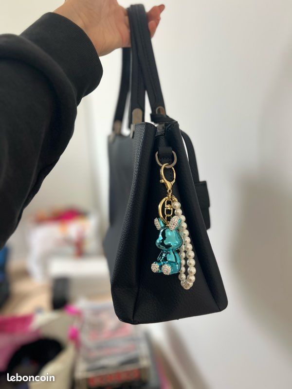 Magnifique sac cuir chic bleu marine (image 4)