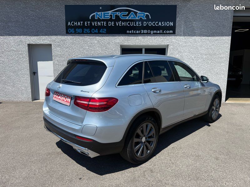 MERCEDES-BENZ GLC 350e 4MATIC EXECUTIVE 7G-DCT HYBRIDE RECHARGEABLE / TOIT OUVRANT / ATTELAGE ELECTRIQUE (image 4)