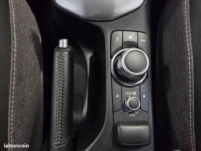 Mazda Mazda 2 1.5 e-SKYACTIV G M Hybrid 90ch Exclusive-Line 2023 (image 21)