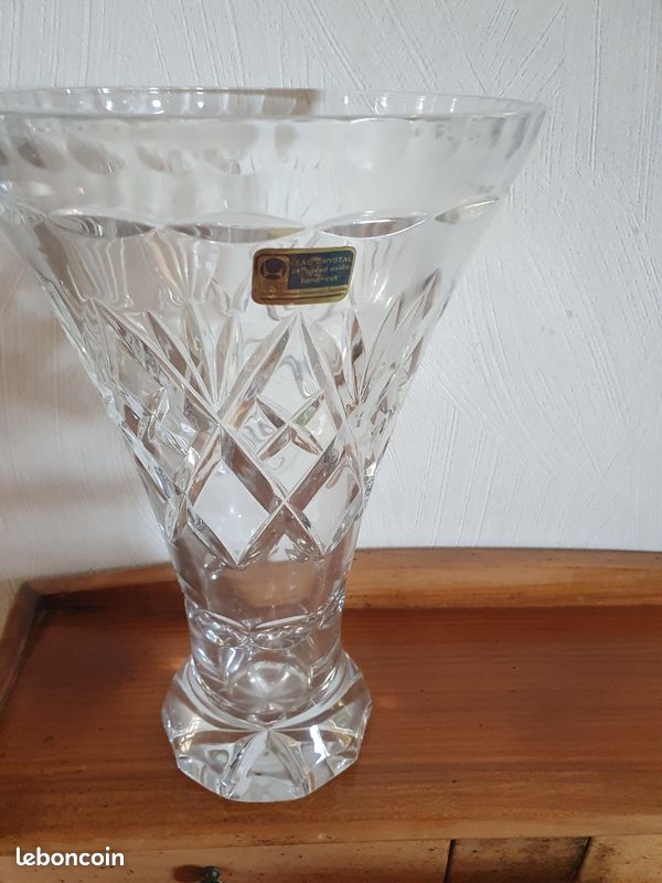 Vends vase en cristal,made in Germany, hauteur 27cm,ouverture 27 cm (image 1)