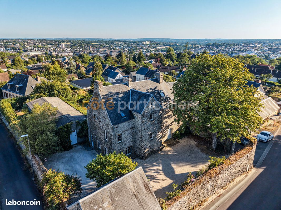 Maison 9 pièces 228 m² · à Saint-Lô · 228 m² · 650 000 €