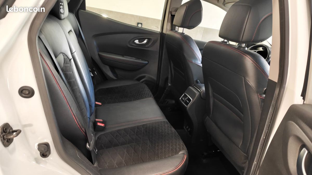RENAULT KADJAR 1.5 DCI 115cv BLACK EDITION (image 10)