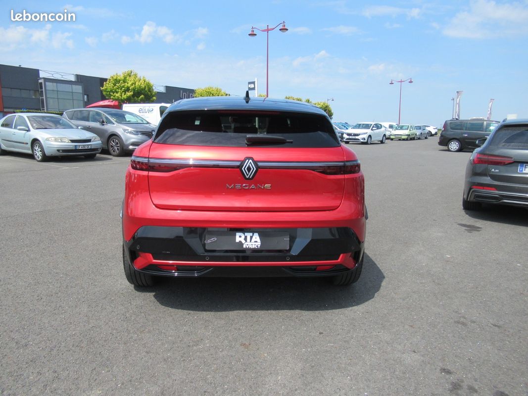 Renault MEGANE E-TECH40 KWh 130CV TECHNO Techno (image 28)