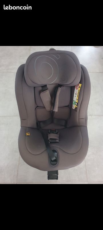 Siège auto o3 i size et ISOFIX 360 (image 1)