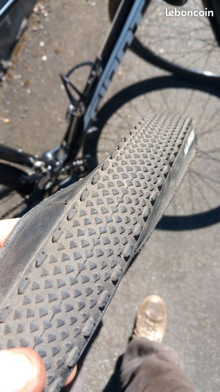 GIANT FASTROAD SL taille L (image 13)