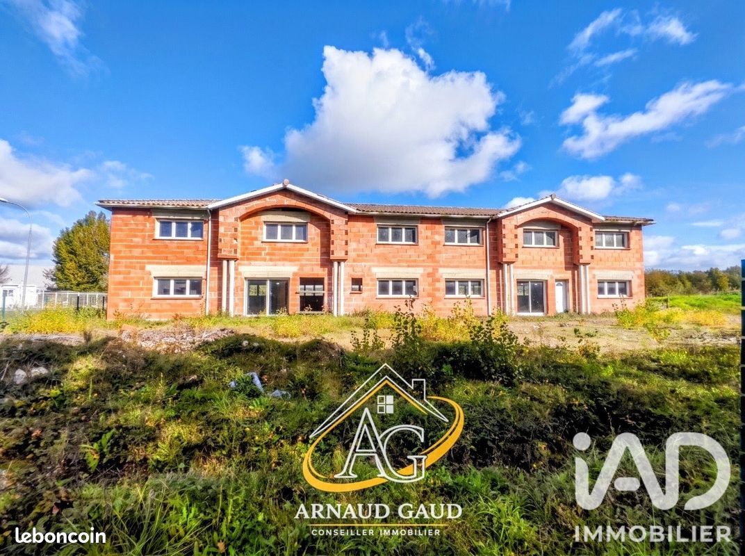Immeuble 628 m² · à Labastide-Saint-Pierre · 628 m² · 680 000 €