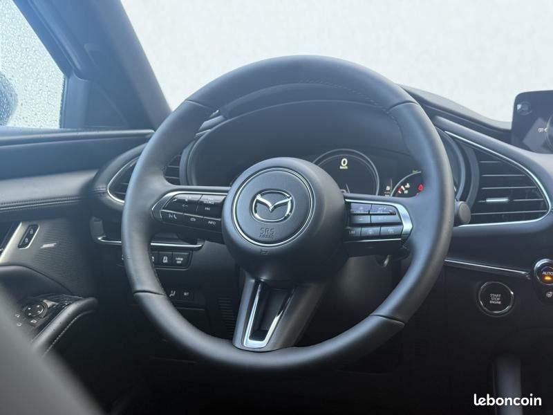 Mazda Mazda 3 2.5 e-SKYACTIV-G M-Hybrid 140ch Takumi BVA 2025 Euro6e (image 10)