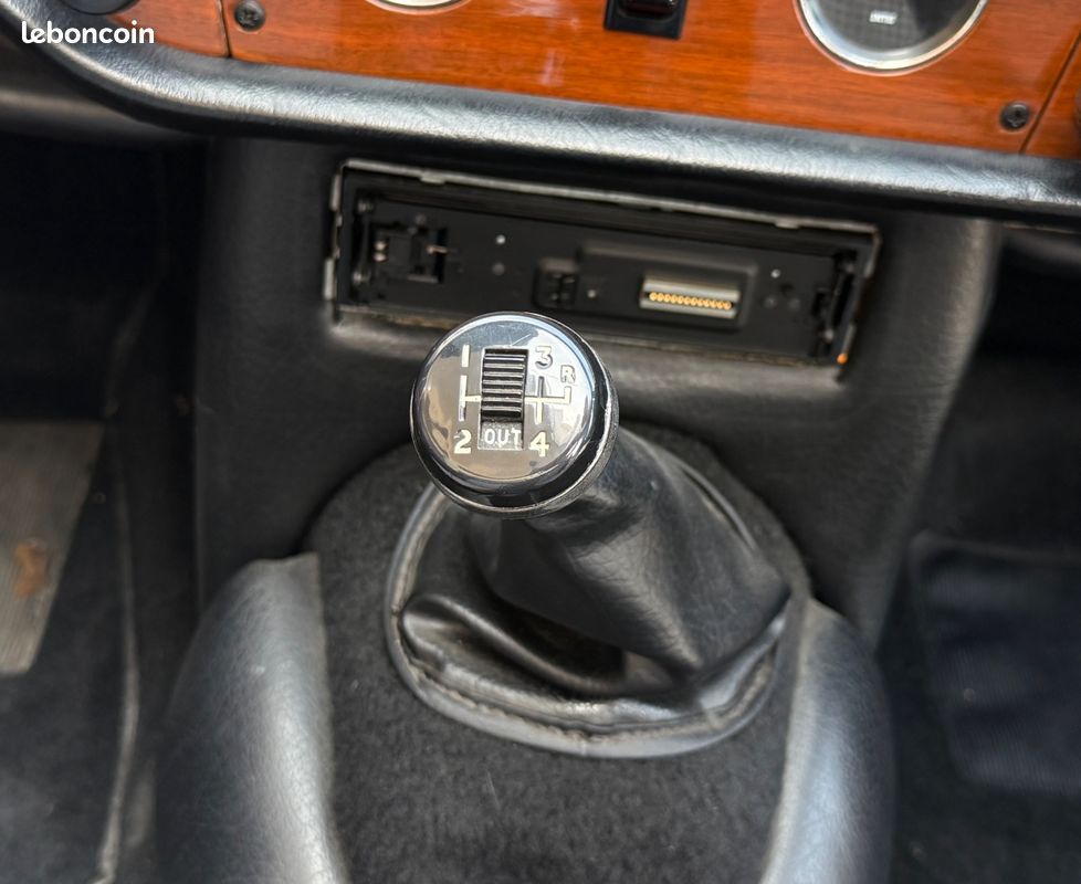 Triumph spitfire 1500 fh + cg collection + rhd (image 14)