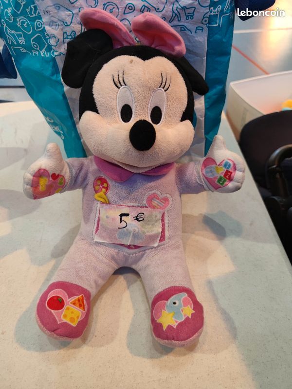 Minnie interactive (image 1)