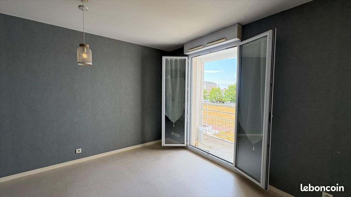 Appartement 1 pièce 23 m² · à Angers · 23 m² · 600 €
