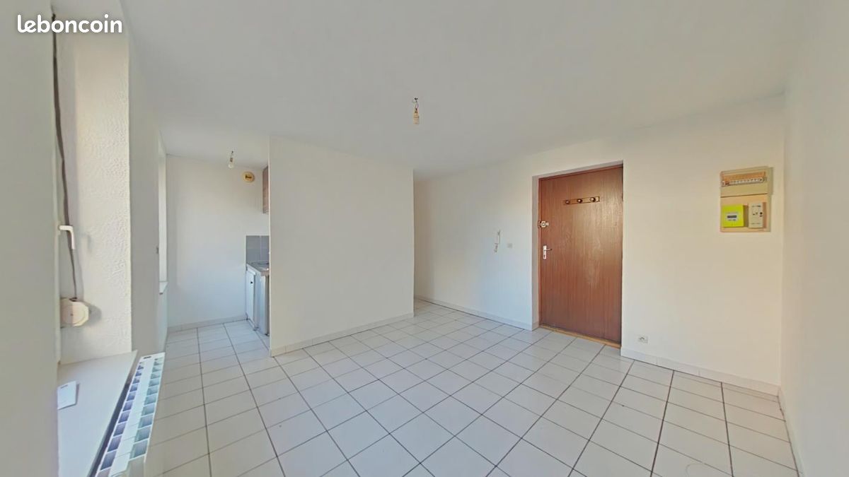 Appartement 2 pièces 32 m² · à Saint-Étienne · 32 m² · 305 €/mois