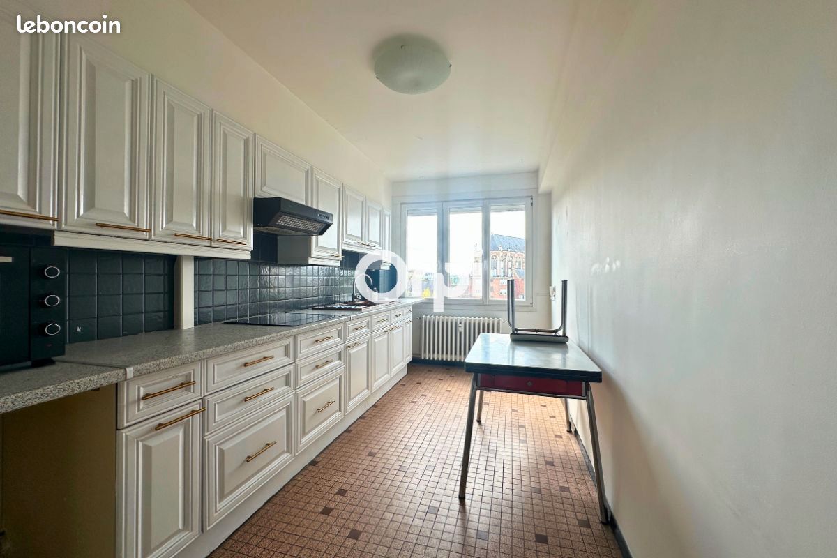 Appartement 4 pièces 104 m² · à Tourcoing · 104 m² · 150 000 €