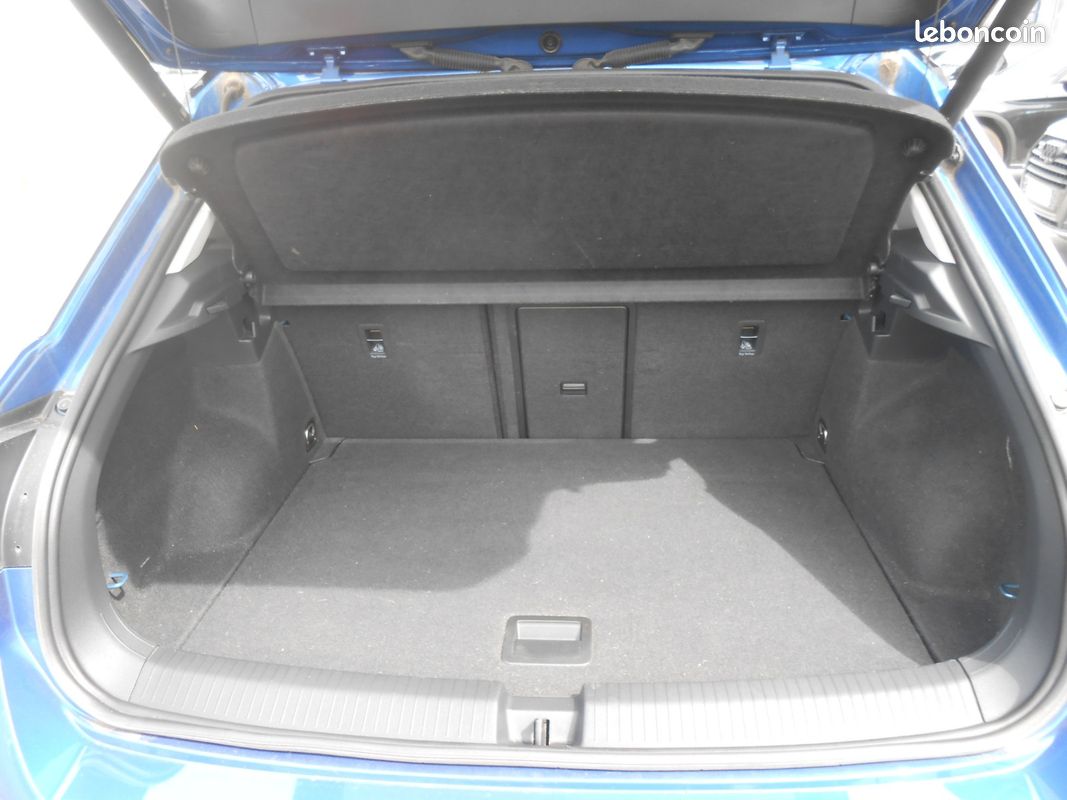 VOLKSWAGEN T-ROC 2.0 TDI 150 Start/Stop DSG7 Style (image 14)