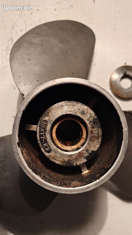 Hélice 13 1/2 x 15 - 3 pales - Hélice Marine