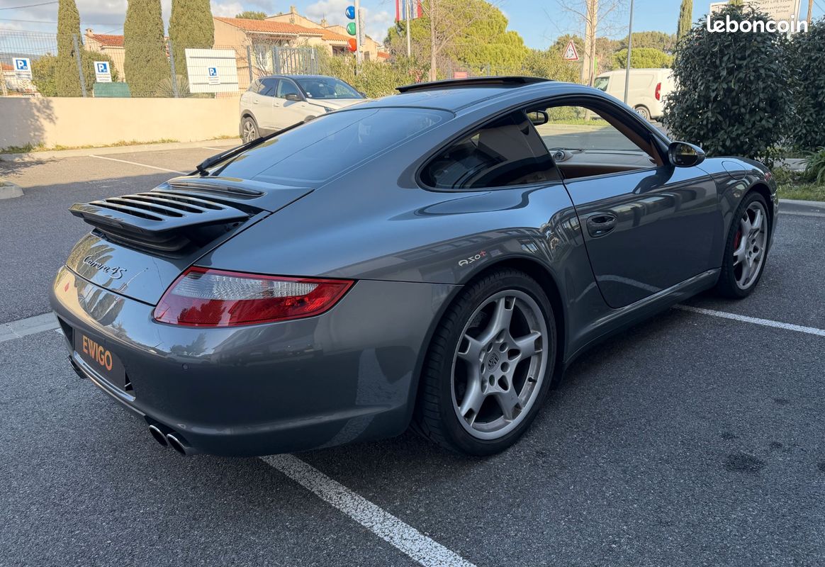 Porsche 911 997 carrera 4s - 3.8l 355cv - toit ouvrant - pack sport chrono (image 2)