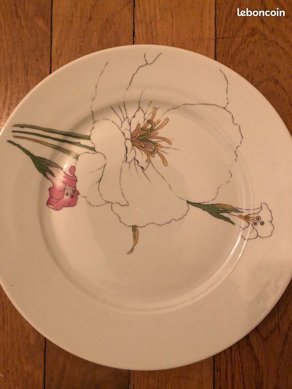 Plat / assiette Porcelaine neuf (image 1)