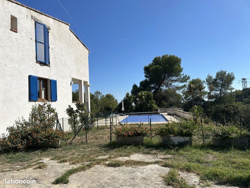 Appartement 4 pièces 150 m² · à La Gaude · 150 m² · 1 500 €/mois